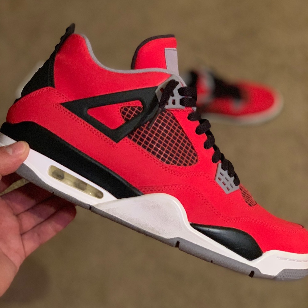 Jordan 4 Toro Bravo Red